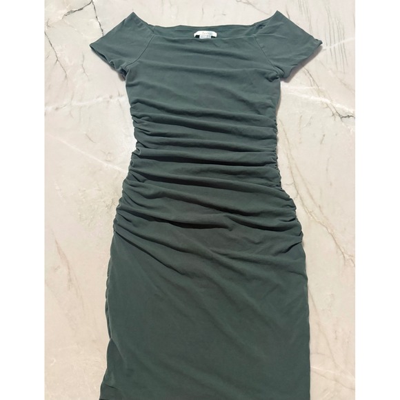 Boden Dresses & Skirts - Boden Green Ruched Bodycon Dress Short Sleeve Boat Neck WW065 Size US 4R